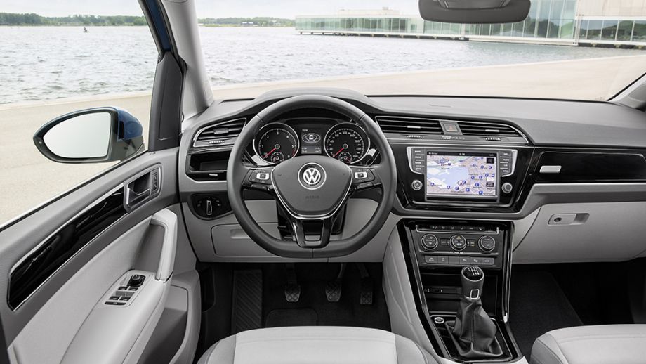 VW Touran  5-Türer