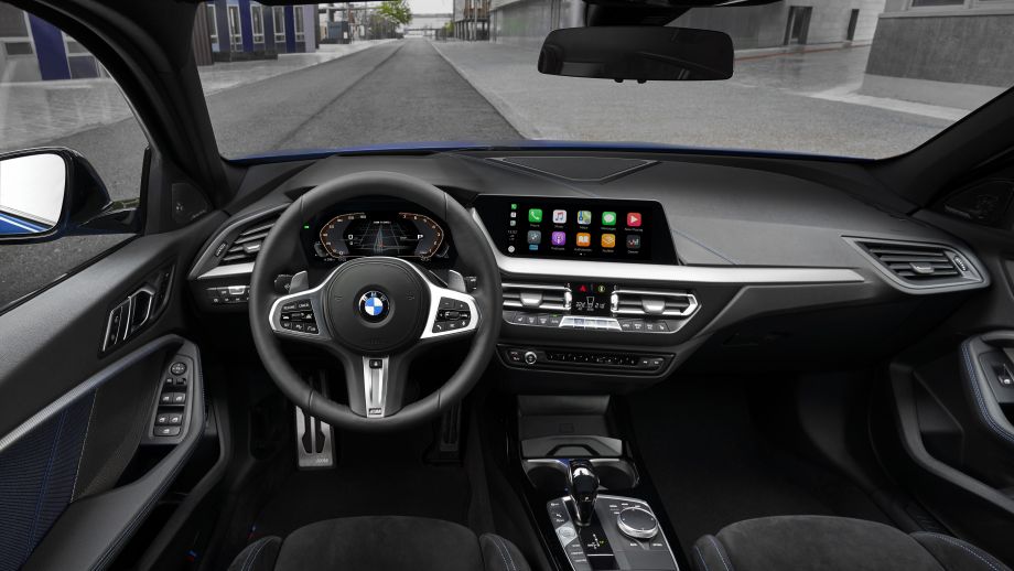 BMW M135i xDrive Interieur